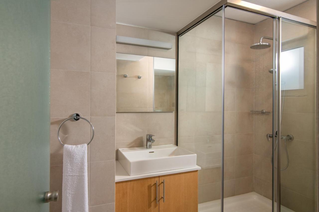 Ariadni Suites Karteros Ngoại thất bức ảnh